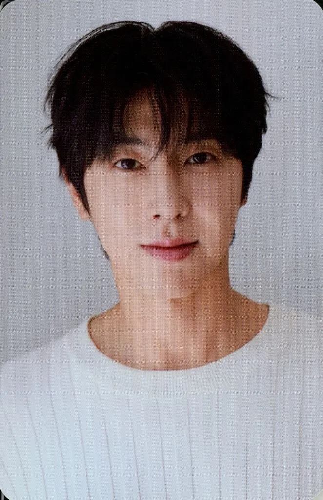 東方神起★SEASON'S GREETINGS 2026★ポラロイド★ユンホ 東方神起 オフィシャルウェブサイト