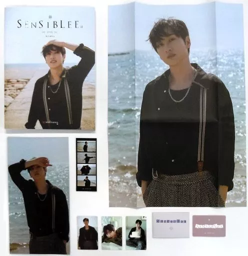 ウニョク　トレカ　sensiblee 中国限定版　写真集 ウニョク トレカ sensiblee 中国限定版 写真集 ウニョク トレカ