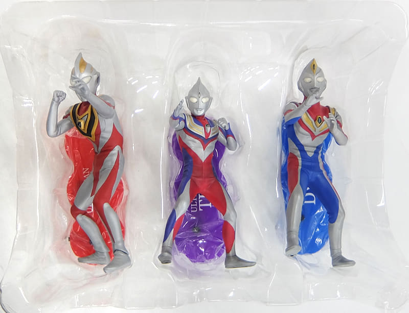 Tdg Tiga Dyna Gaia Set Ultraman Tiga Ultraman Dyna Ultraman Gaia Super Space Time Battle
