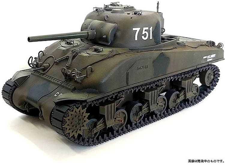 Plastic model 1/35 American Middle Tank M4 Composite Sherman "Cupid