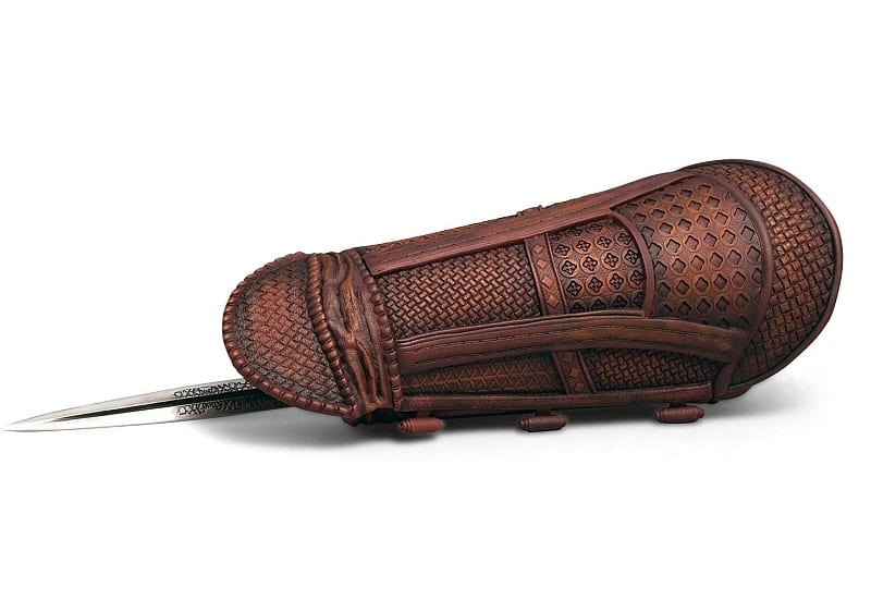 Assassin Blade Replica Assassin S Creed Ubi Members Club Point Exchange Premium Goods Accessories Suruga Ya Com