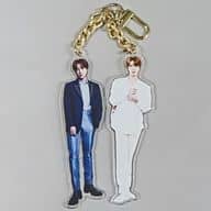 [単品] ジン(BTS/防弾少年団) アクリルキーリング 「Dicon Vol.10 BTS写真集 『BTS goes on!』 Member Edition」 同梱品
