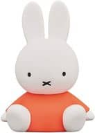 UDF Seating Miffy 「 Miffy 」 Dick Bruna (Series 4) ULTRA DETAIL FIGURE No. 560