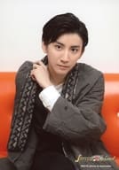SixTones / Kyomoto Taiga / upper body / costume grey / left right shoulder / "JOHNNYS' Happy New Year ISland" original photo