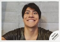 SixTones / Shintaro Morimoto / Horizontal, Bust up, Costume Black, Show Teeth, Spread Eyes, Face Up / "Johnnys' ISLAND Selfie" / Official Official photo (Island Store Only)