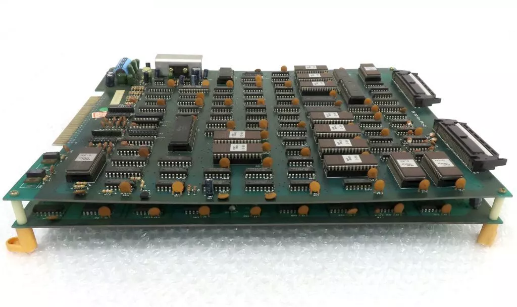 アーケードゲーム　基盤　熱血硬派　くにおくん 駿河屋 -<中古>熱血硬派くにおくん [基板のみ]（アーケードゲーム基板）