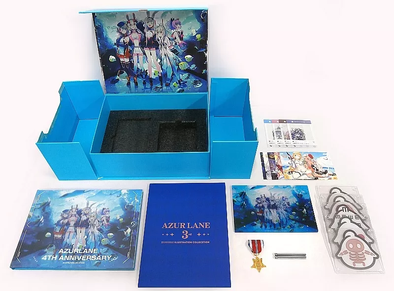 アズレン4thアニバーサリー記念イラスト集 駿河屋 -<中古>付録付)アズレン4thアニバーサリー記念イラスト集（漫画