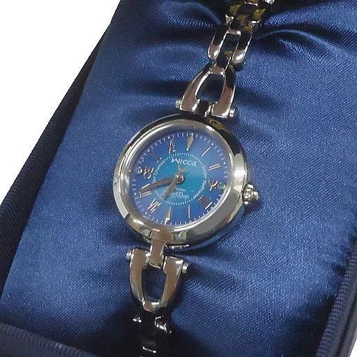 セーラーウラヌス＆セーラーネプチューン スペシャルコラボウォッチ Mサイズ セーラームーン」星空にウラヌスとネプチューンのクリスタルが輝く