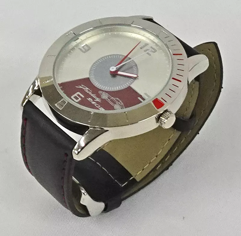 Langkawi 　NISSAN FAIRLADY240ZGリストウォッチ Langkawi 様専用 NISSAN FAIRLADY240ZGリストウォッチ - メルカリ