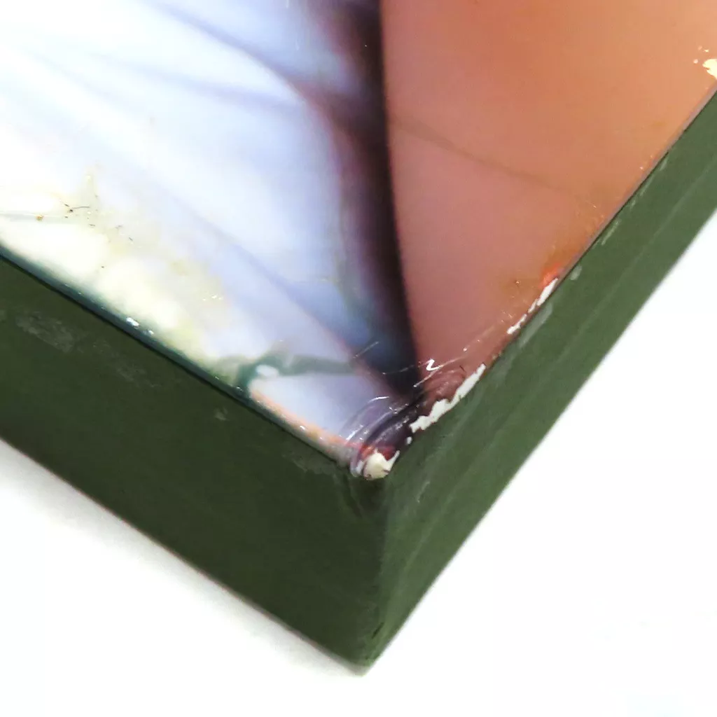 駿河屋 -<中古>[破損品] 久松郁実 直筆サイン入り写真パネル 2017年