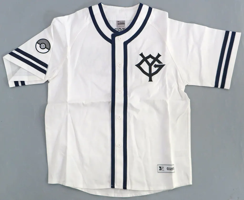 【新品】ポケモン×ジャイアンツ ベースボールシャツ XL ピカチュウ ヒバニー 新品】ポケモン×ジャイアンツ ベースボールシャツ XL ピカチュウ