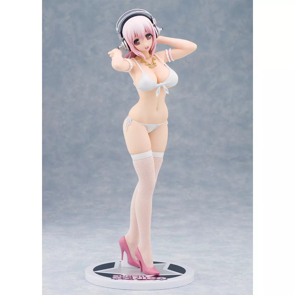 すーぱーそに子　フィギュア　水着グラビアver. 1/6スケール Amazon.co.jp: スカイチューブ すーぱーそに子 水着グラビア ホワイト