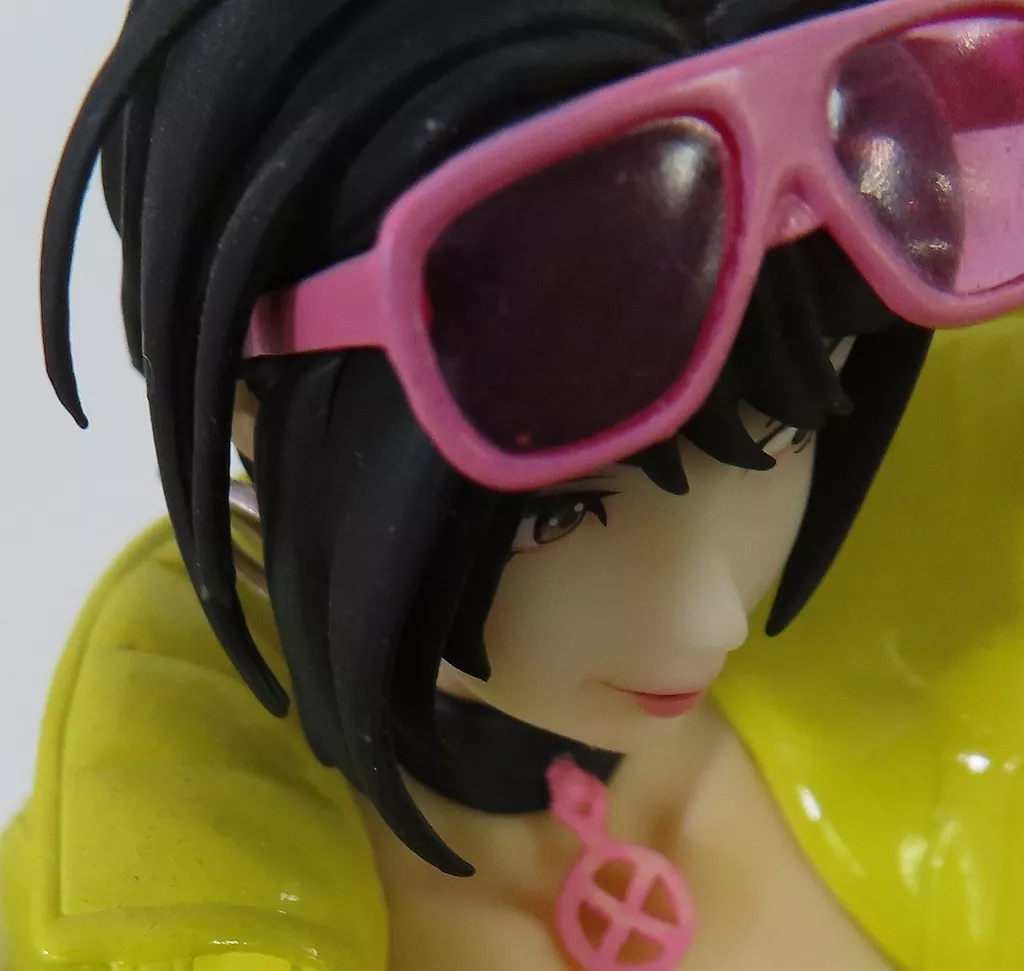 ジュビリー 「X-MEN」 MARVEL美少女 1/7 PVC塗装済み完成品 駿河屋 -<中古>ジュビリー 「X-MEN」 MARVEL美少女 1/7 PVC塗装済み