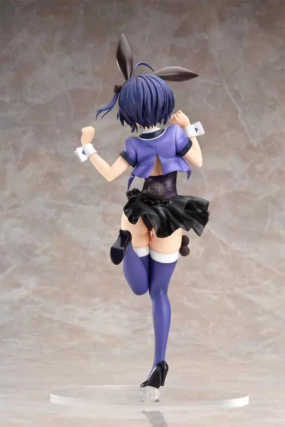 駿河屋 -<中古>小鳥遊六花 バニーver. 「中二病でも恋がしたい