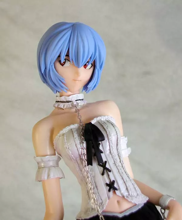 ゴスロリ・レイ 1/6スケール フィギュア Amazon.co.jp: 新世紀エヴァンゲリオン ゴスロリ・レイ (1/6スケール