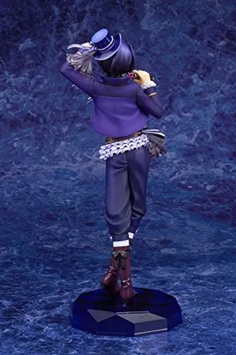 朔間凛月　amie×ALTAiR 1/7 フィギュア 限定販売】あんさんぶるスターズ！ 朔間凛月 1/7 完成品フィギュア