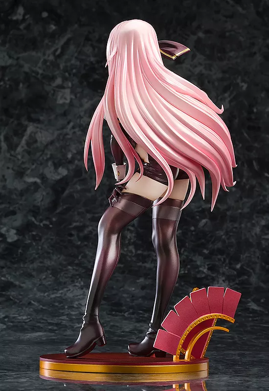 巡音ルカ　テンプテーションver フィギュア Amazon | 巡音ルカ テンプテーションVer. 1/7スケール ABS&PVC製 塗装