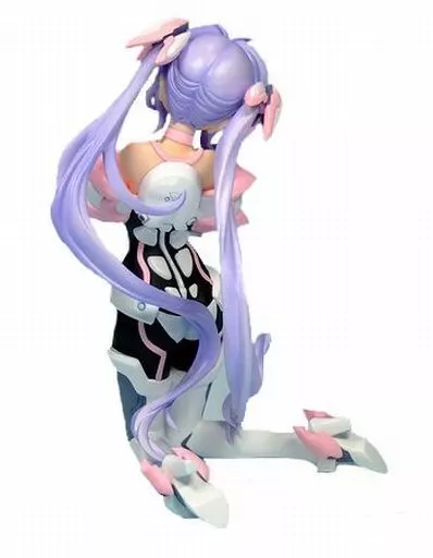 ツバメしんどろ〜む 倉敷 燕 フィギュア FIG]ツバメしんどろ〜む 倉敷燕(キャラアニ限定パール塗装) PVC製塗装