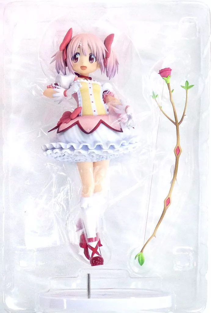 美品 ウォークマン マギアレコード 鹿目まどか 魔法少女まどか☆マギカ外伝 TVアニメ「マギアレコード 魔法少女まどか☆マギカ外伝」と