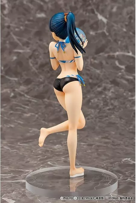 SSSS.GRIDMAN 宝多六花　水着フィギュア 箱　ボール付き SSSS.GRIDMAN」宝多六花がビーチボールで夏満喫！水着姿でフィギュア化