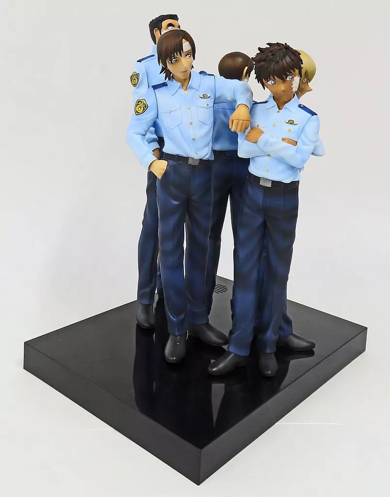 名探偵コナン 警察学校組 応募者全員サービス ボイス付きフィギュア おまけつき 名探偵コナン」より「安室透」たち警察学校同期5人がフィギュア化
