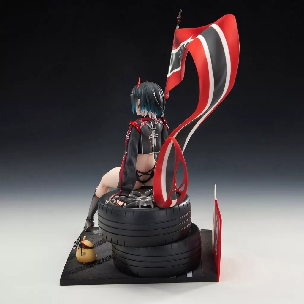 ウルリッヒ・フォン・フッテン　孤高のイグニッションタイム　1/7　フィギュア 1_l.jpg