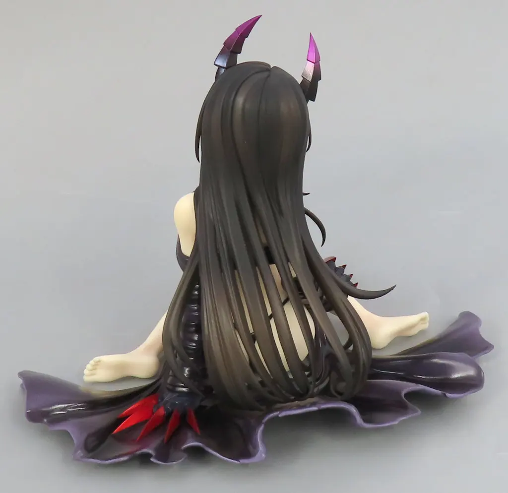 駿河屋 -<中古>古手川唯 ダークネスVer. リニューアルパッケージ版