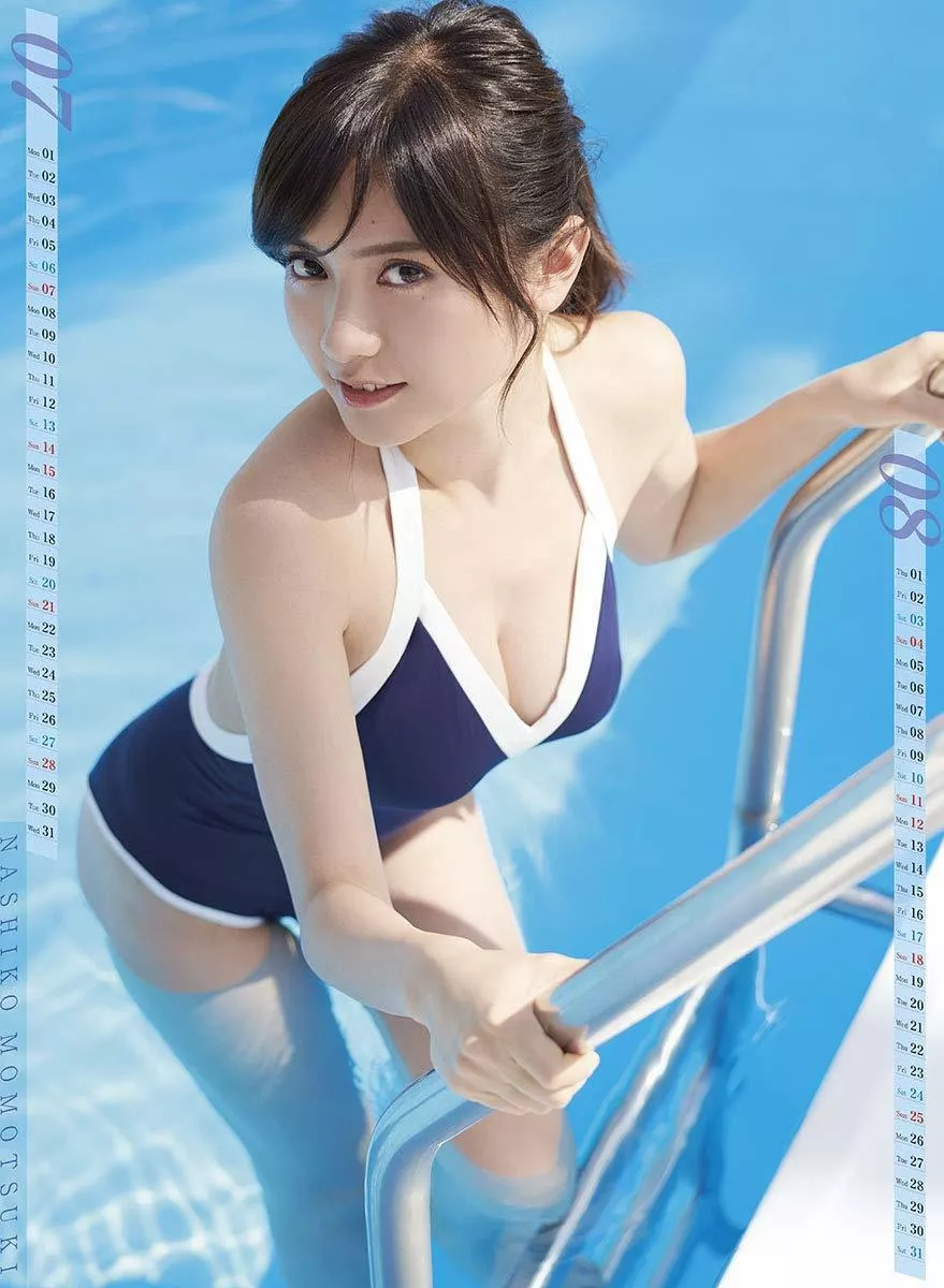桃月なしこ★2019年カレンダー★未開封新品 駿河屋 -<中古>桃月なしこ 2019年度カレンダー（写真集系）