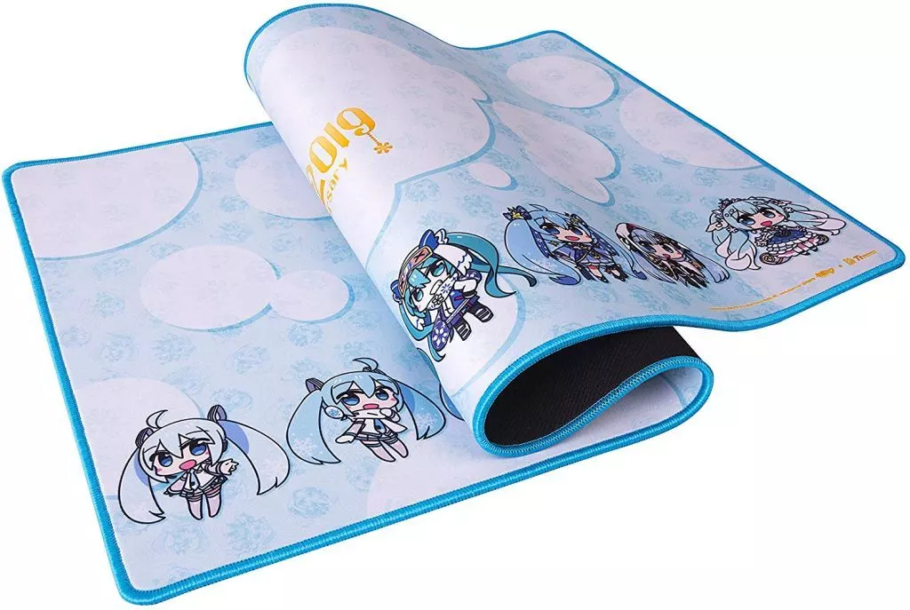 ❣️✨❣️ MIKU 2019 雪ミク 特大ソフトマウスパッド ❣️✨❣️ 駿河屋 -<中古>雪ミク 特大ソフトマウスパッド 「SNOW MIKU 2019