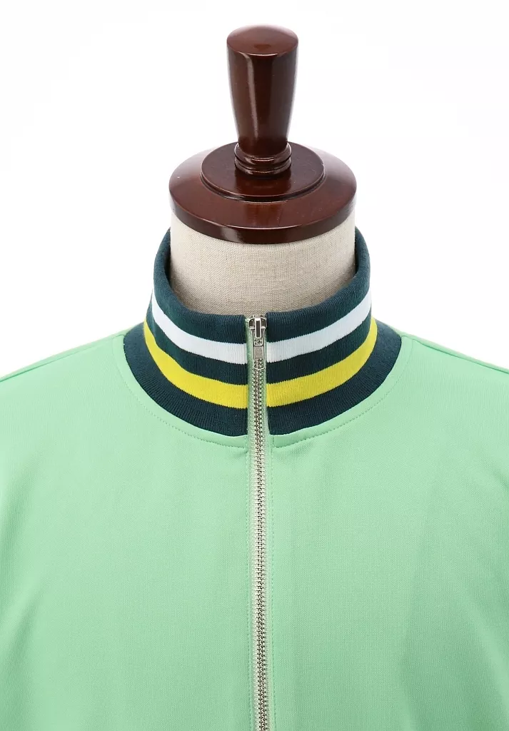駿河屋 -<新品/中古>香賀美タイガの私服ジャージ(缶バッジ付