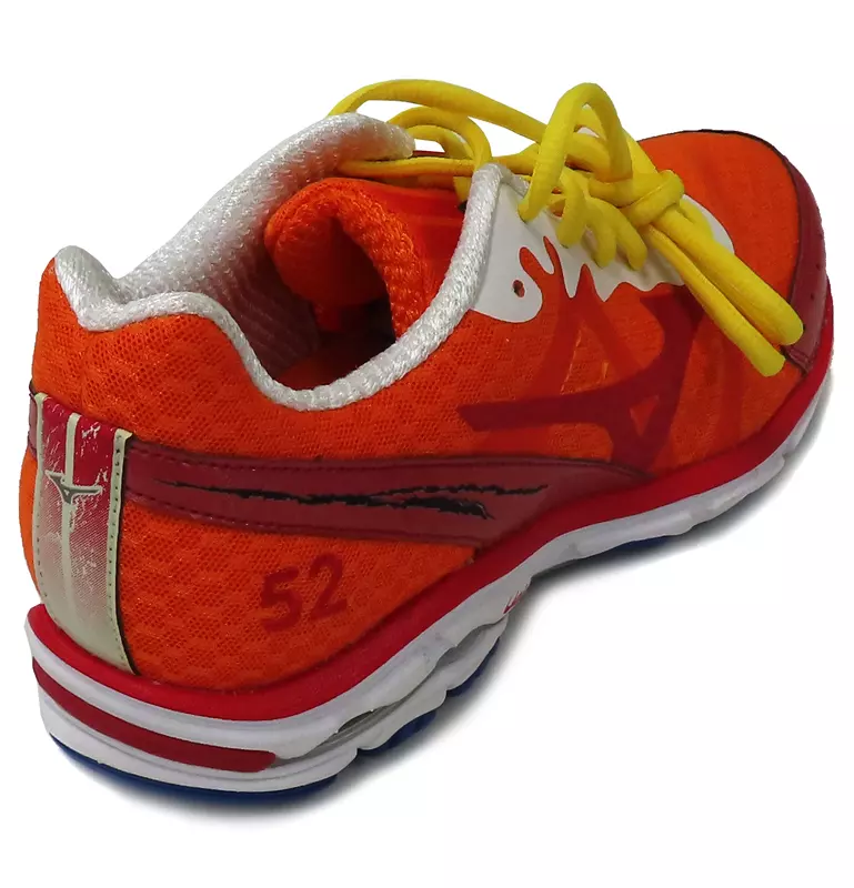 MIZUNO×KOBUCHI 小渕健太郎(コブクロ) ランニングシューズ MIZUNO×KOBUCHI 小渕健太郎(コブクロ)ランニングシューズ - メルカリ