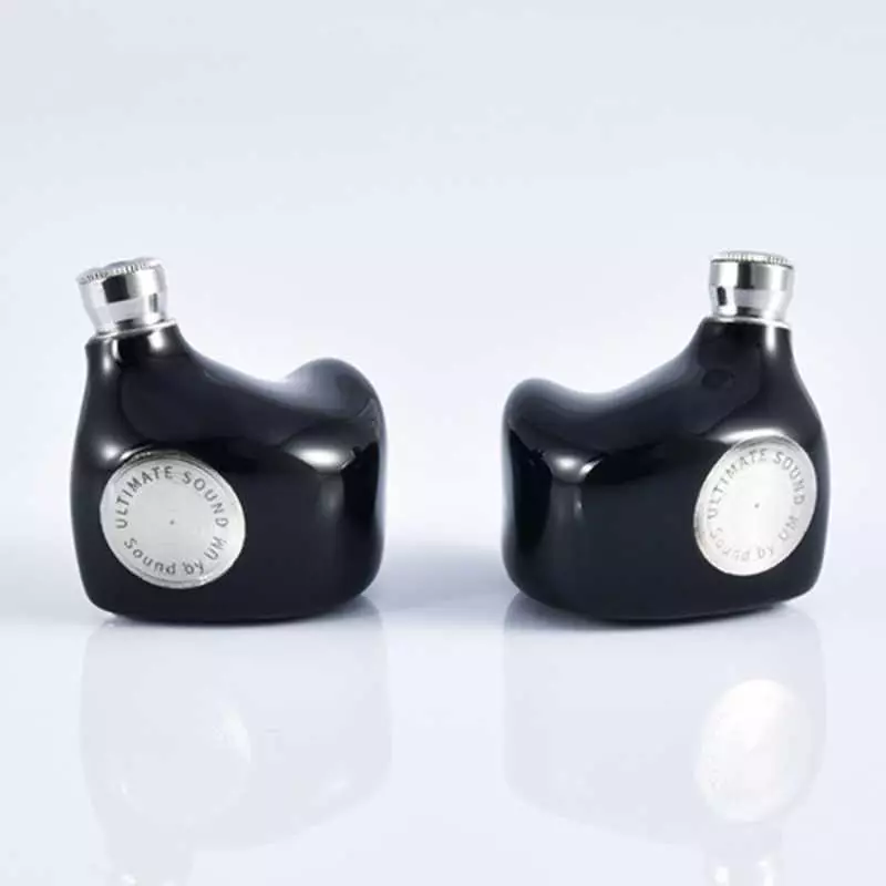 【美品】unique melody mext 響く低音で音楽をまさに“体感”！Unique Melody新IEM「MEXT」の骨伝導