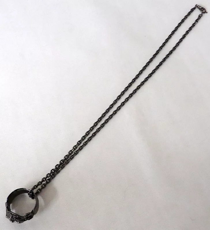 銀製品・指輪・アクセサリー(キャラクター)　光耀の指輪 シルバーペンダント 「ファイナルファンタジーXV」 オフィシャルショップ限定 オフィシャルショップ限定】ファイナルファンタジーXV シルバー