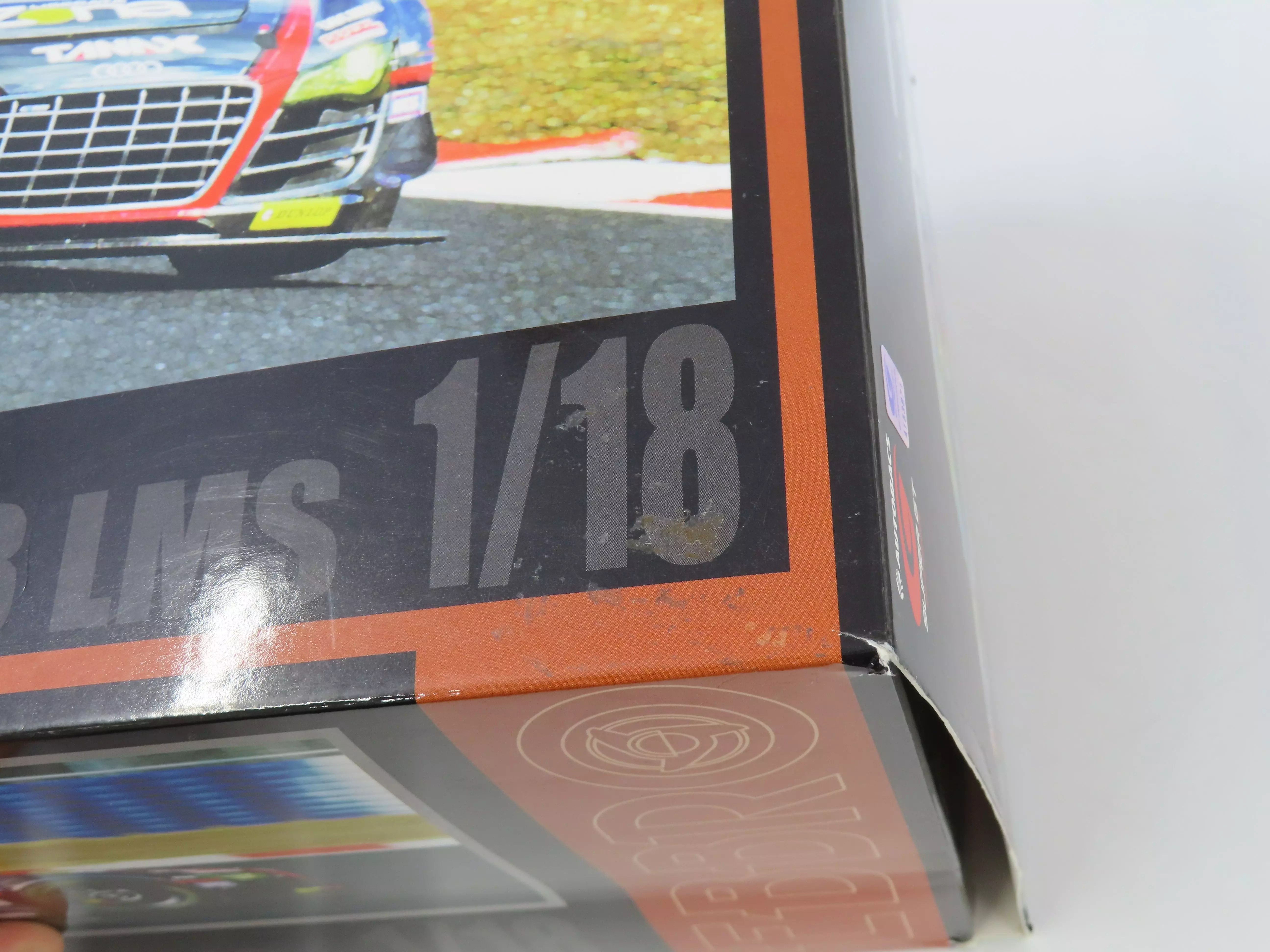 ミニカー　1/18 GAINER DIXCEL R8 LMS SUPER GT300 2012 [81004] 駿河屋 -<中古>1/18 GAINER DIXCEL R8 LMS SUPER GT300 2012
