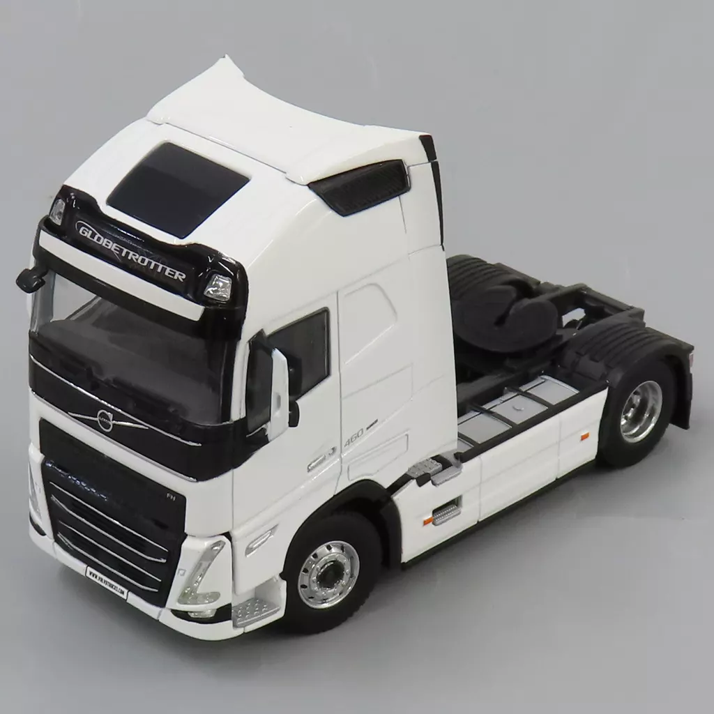駿河屋 -<中古>1/50 Volvo FH5 GLOB XL 4×2(ホワイト) [03-2041 駿河屋 -<中古>1/50 Volvo FH5 GLOB XL 4×2(ホワイト) [03-2041