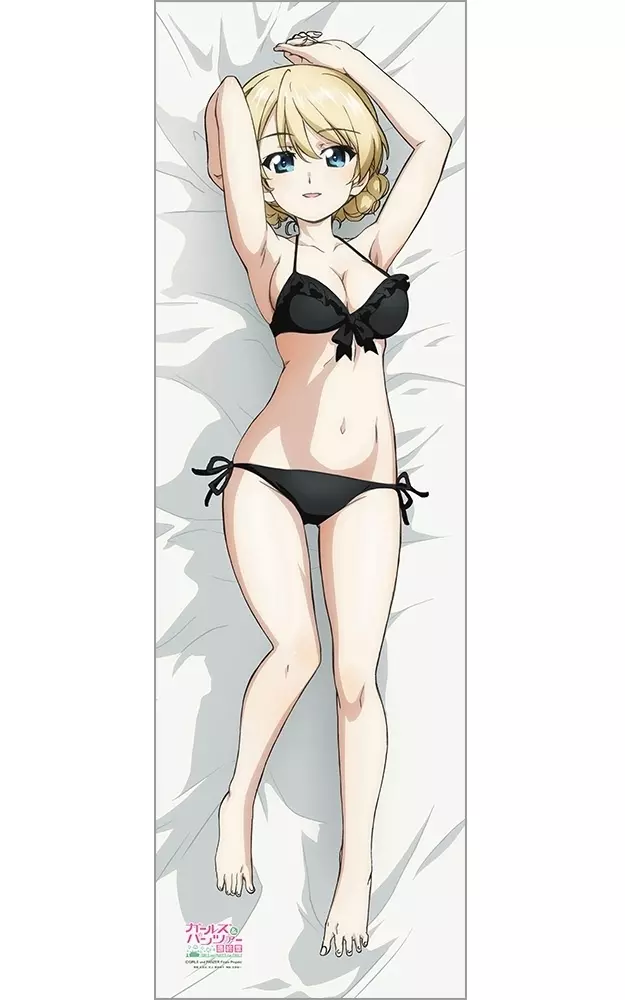 ガールズ＆パンツァー　最終章 ダージリン 抱き枕カバー 2WAYトリコット ガールズ＆パンツァー 最終章]描き下ろし抱き枕カバー（ダージリン／白