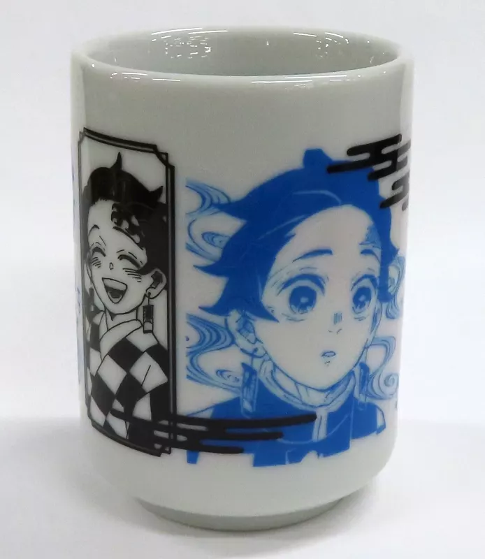 新品★鬼滅の刃痣発現湯のみ他18点セット 鬼滅の刃 炭治郎と義勇の痣発現湯のみ（オマケ付き）ジャンプフェスタ