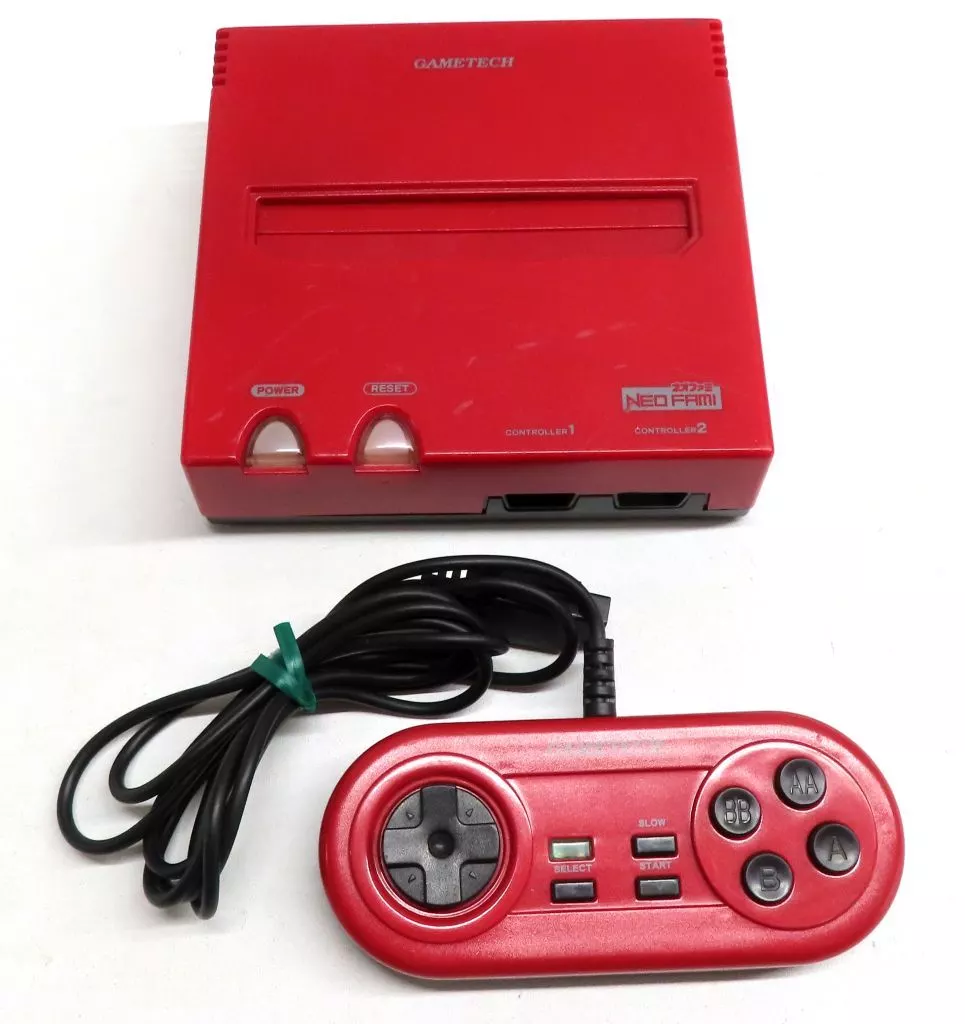 ファミコンハード　ネオファミ FC用ゲーム互換機 (特別限定赤×黒バージョン) 駿河屋 -<中古>ネオファミ FC用ゲーム互換機 (特別限定赤×黒