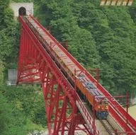 黒部峡谷鉄道
