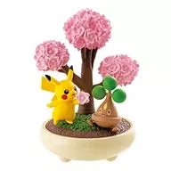 1.ピカチュウとウソハチ 「ポケットモンスター ぽけっとBONSAI2 小さな四季の物語」