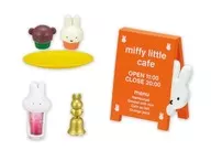 1.いらっしゃいませ 「miffy little cafe」