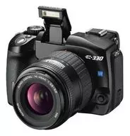 デジタルカメラ E-330 レンズキット 750万画素 [E-330-KIT]