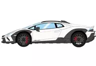 1/43 Lamborghini Huracan Sterrato 2024(ビアンコモノセルス) [EM738C]