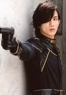 廣瀬大介(悠里淮斗)/上半身・衣装黒・右手銃・目線左・キャラクターショット/舞台「メサイア-鋼ノ章-」生写真