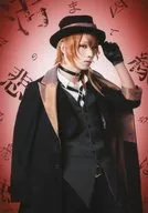 植田圭輔(中原中也)/膝上・左手帽子・キャラクターショット/舞台「文豪ストレイドッグス」ブロマイドセット(Main ver.)