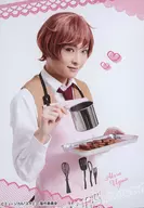 星元裕月(卯川晶)/上半身・制服・エプロン・キャラクターショット/ミュージカル「スタミュ」スピンオフ 『SHUFFLE REVUE』個人ブロマイドセットA