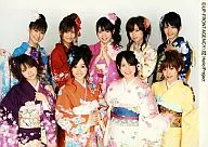 モーニング娘。/集合(9人)/横型・衣装着物・センター道重両手組み・背景白・2L版/公式生写真