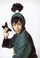 前内孝文(食満留三郎)/上半身・右手手裏剣・背景白・キャラクターショット/ミュージカル忍たま乱太郎 第二弾「予算会議でモメてます!」 初演
