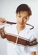 篠田光亮(柳沢慎也)/上半身/ユニフォーム/右手ラケット/背景白/ミュージカルテニスの王子様 More than Limit 聖ルドルフ学院