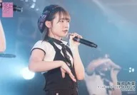 服部有菜/ライブフォト・横型・上半身・衣装黒・帽子/AKB48 チームB「シアターの女神」配信限定公演 ランダム生写真 2020.3.12